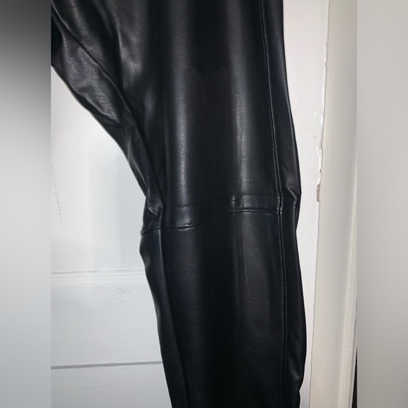 Express super high waisted faux leather seamed leggings size large - Picture 7 of 12